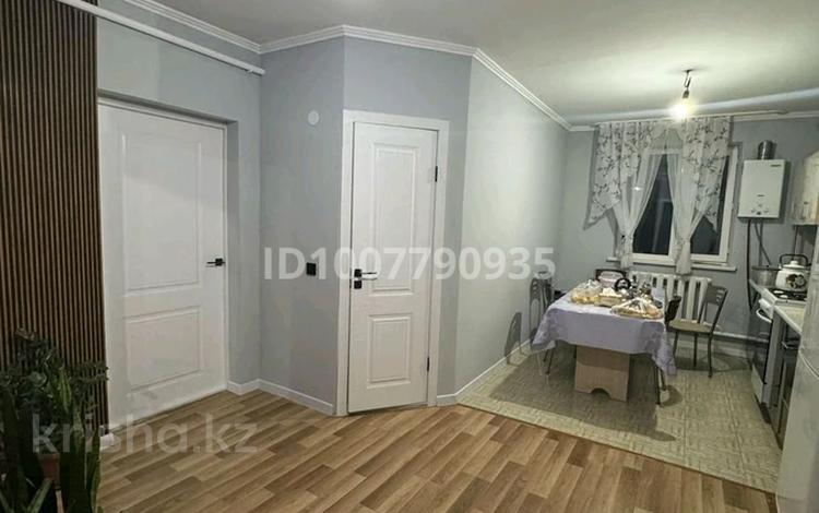 Отдельный дом · 3 комнаты · 72 м² · 5.6 сот., мкр Улжан-2, Мкр Улжан-2,Бертайкызы 50/3 — Ул Бертайқызы 50/3 за 49.5 млн ₸ в Алматы, Алатауский р-н — фото 2
