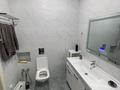 2-комнатная квартира · 80 м² · 1/9 этаж, мкр Нурсая, Абулхайыр хана 74/7 — Тойота центр за 300 000 ₸ в Атырау — фото 14