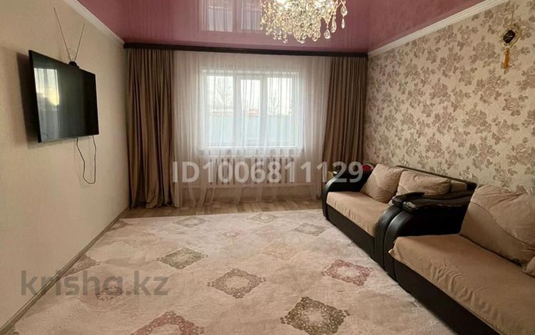 Жеке үй · 4 бөлме · 100 м² · 10 сот., Устаздар 54/1, бағасы: 24 млн ₸ в Усть-Каменогорске, Ахмирово — фото 2