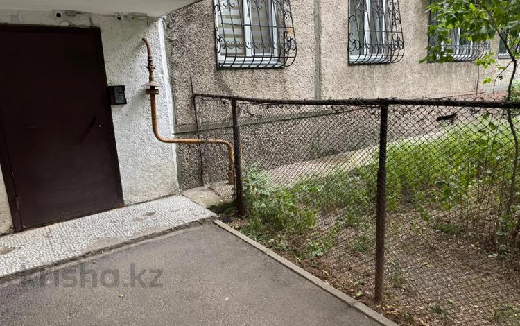 3-бөлмелі пәтер · 64 м² · 1/5 қабат, мкр Алмагуль — Ходжанова, бағасы: 38 млн ₸ в Алматы, Бостандыкский р-н — фото 2