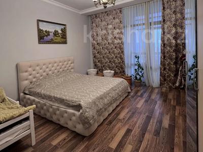 3-комнатная квартира, 110 м² помесячно, Момышулы 2в за 300 000 〒 в Астане, Алматы р-н