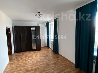 1-комнатная квартира · 50 м² · 9/10 этаж, Самал 94 — Отырарская за 20 млн ₸ в Уральске