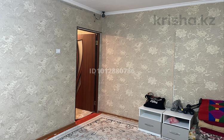 2-бөлмелі пәтер · 55 м² · 1/5 қабат, 8-й микрорайон, 8-й микрорайон 30 — 23 школа, бағасы: 19.5 млн ₸ в Шымкенте, Туран р-н — фото 2