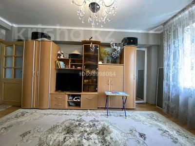 3-комнатная квартира · 64 м² · 4/5 этаж · помесячно, Суюнбая 659 — Напротив эко поста, на границе с пакровкой за 200 000 〒 в Алматы, Турксибский р-н