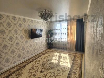 1-бөлмелі пәтер · 40 м², 4-й микрорайон, 4-й микрорайон 28 — Школа 78, бағасы: 15 млн ₸ в Шымкенте, Туран р-н