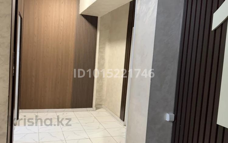 1-бөлмелі пәтер · 50 м² · 3/9 қабат, мкр Туран-2 16 — Квартира сатылады 2 болме. машинамен ауысамын., бағасы: 20 млн ₸ в Шымкенте, Каратауский р-н — фото 2