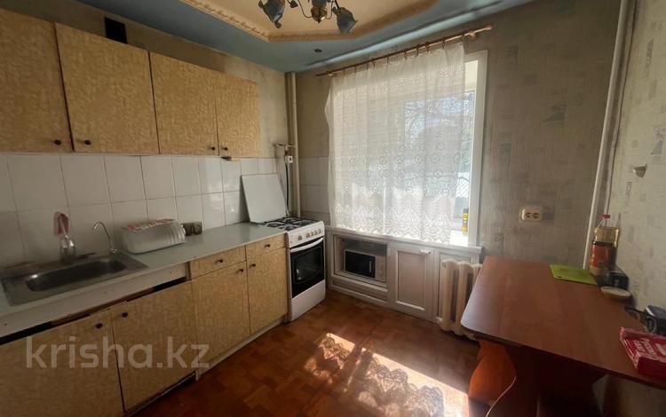 1-комнатная квартира, 32 м², 2/5 этаж, Полетаева 11