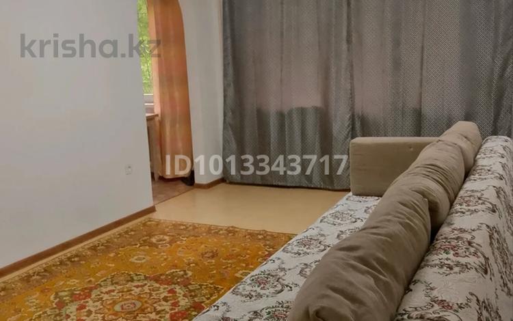 2-бөлмелі пәтер · 50 м² · 2/4 қабат, мкр №8 27 — Шаляпина, Утеген Батыра, бағасы: 250 000 ₸ в Алматы, Ауэзовский р-н — фото 2