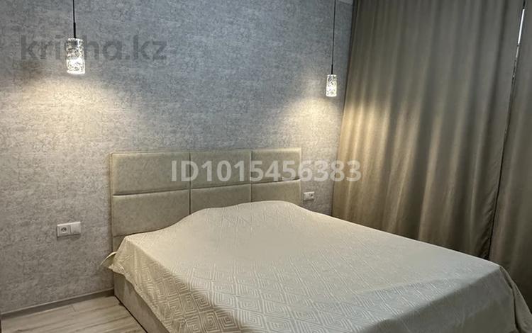 1-бөлмелі пәтер · 50 м² · 4/9 қабат, Камзина 41/3, бағасы: 3 000 ₸ в Павлодаре — фото 2