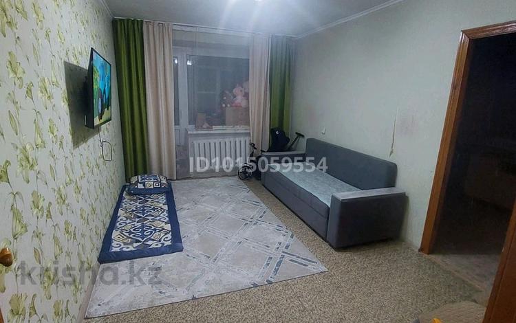 3-комнатная квартира · 51 м² · 4/5 этаж, Титова 130 за 15.5 млн ₸ в Семее — фото 2