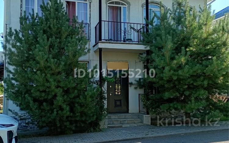 Жеке үй · 4 бөлме · 200 м² · 3.28 жүзд., Қарағайлы ш/а. 1282, бағасы: 130 млн ₸ в Алматы, Наурызбайский р-н — фото 2