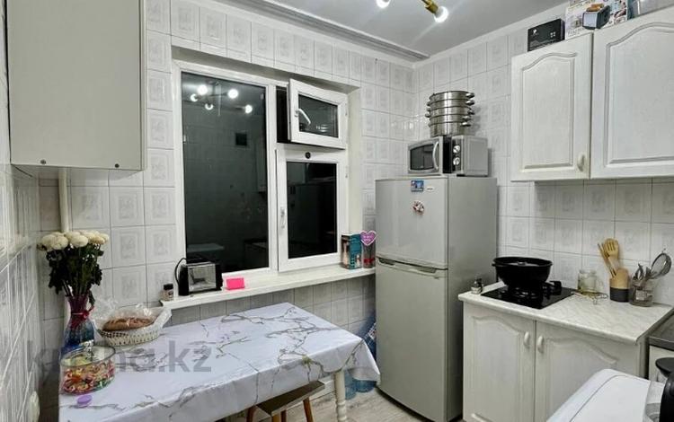 1-бөлмелі пәтер · 33.2 м² · 3/4 қабат, мкр №9 39, бағасы: 22.5 млн ₸ в Алматы, Ауэзовский р-н — фото 11