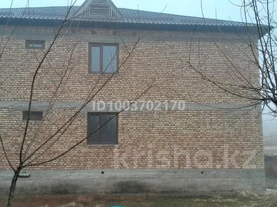 Отдельный дом · 9 комнат · 330 м² · 8 сот., Огородная 41 за 25 млн 〒 в Ленгере