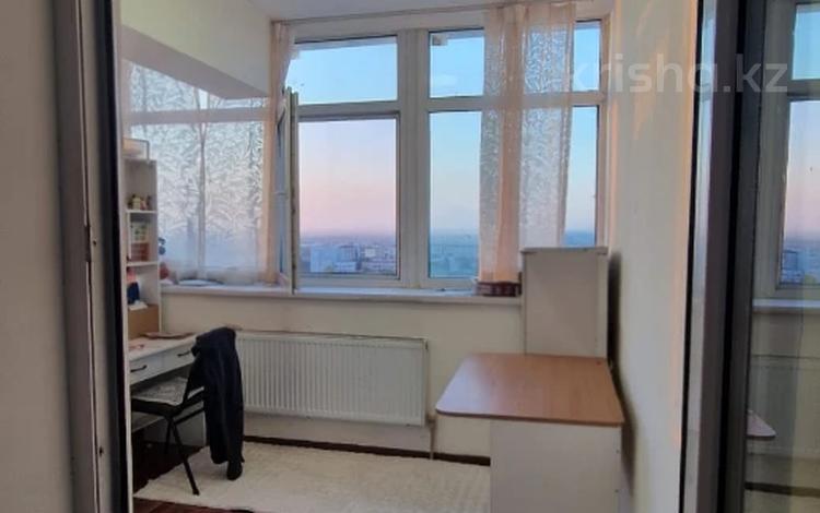 1-комнатная квартира · 48 м² · 11/16 этаж, мкр Мамыр-1 29 за 35.5 млн ₸ в Алматы, Ауэзовский р-н — фото 9