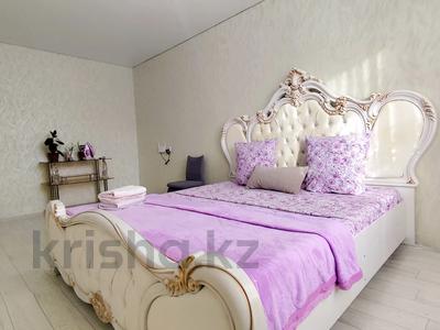 1-комнатная квартира · 29 м² · 3 этаж, мкр 5, Абая 24 — Аманат,Дом Учителя, Военкомат, Акимат за 1 500 〒 в Актобе