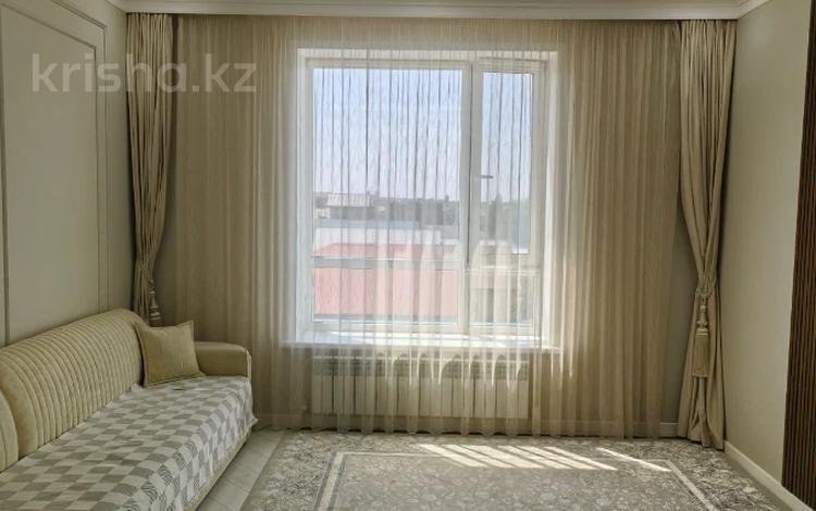 4-комнатная квартира · 114.7 м² · 3/3 этаж, мкр Старый Аэропорт, Жазира за 51.5 млн ₸ в Уральске — фото 2