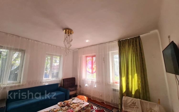Отдельный дом · 5 комнат · 100 м² · 18 сот., Карасай батыра за 65 млн ₸ в Абае — фото 2