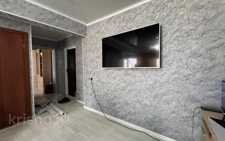 2-бөлмелі пәтер · 43 м² · 5/5 қабат, Мкрн Юнность 19, бағасы: 13.5 млн ₸ в Семее — фото 2