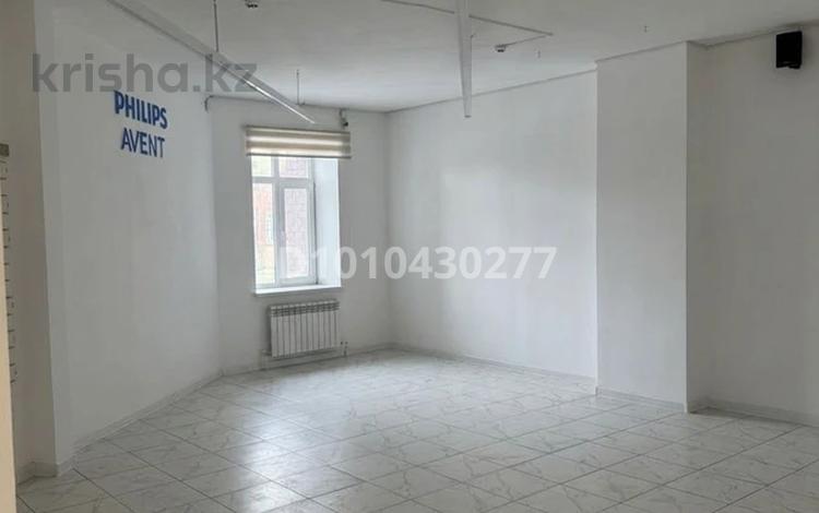 Магазины и бутики · 31.5 м² за 120 000 ₸ в Актобе, мкр. Алтын орда — фото 4