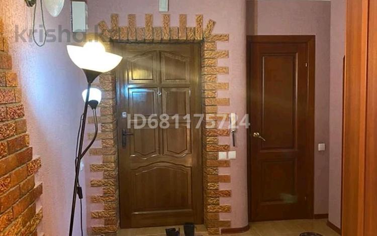 3-бөлмелі пәтер · 81.3 м² · 6/10 қабат, мкр Астана 9, бағасы: 30 млн ₸ в Уральске — фото 2