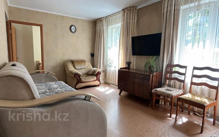 3-бөлмелі пәтер · 55 м² · 1/4 қабат, Көктем-1 ш/а., бағасы: 40.5 млн ₸ в Алматы, Бостандыкский р-н — фото 6