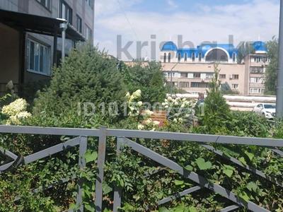 1-комнатная квартира · 55 м² · 5/5 этаж, мкр Самал-3, Достык 117/5 — Достык 117/5 за 380 000 ₸ в Алматы, Медеуский р-н