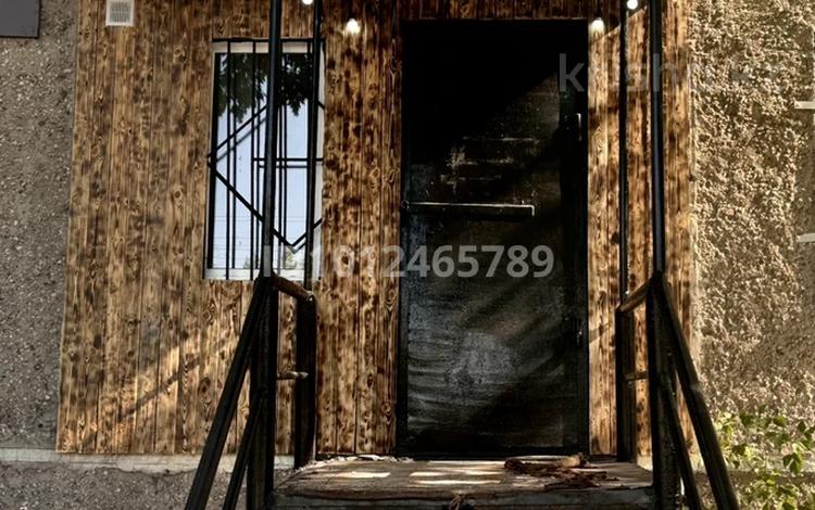 Дүкендер мен бутиктер · 30 м², бағасы: 10 млн ₸ в Шахтинске — фото 2