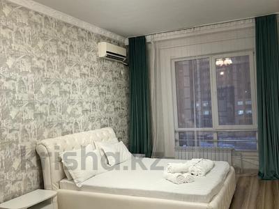 Аренда квартир посуточно в Алматы: 2-комнатная квартира · 90 м² · 6/21 этаж, Аль-Фараби 21 — Каратаева за 30 000 〒 2-комнатная квартира · 90 м² · 6/21 этаж, Аль-Фараби 21 — Каратаева за 30 000 〒 в Алматы, Бостандыкский р-н
