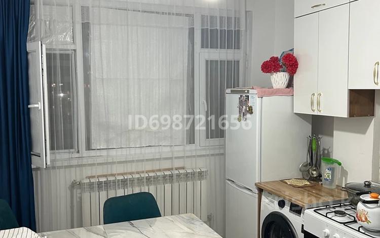 2-бөлмелі пәтер · 51 м², Үлы дала 1031, бағасы: 15 млн 〒 в Таразе — фото 2