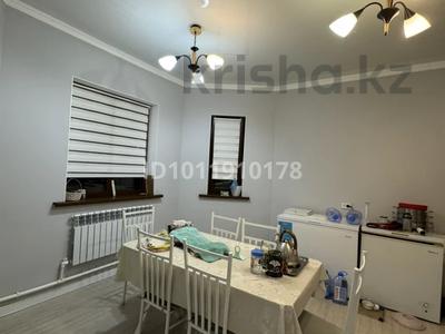Жеке үй · 5 бөлме · 120 м² · 8 сот., 3 сектор, бағасы: ~ 55.6 млн ₸ в Конаеве