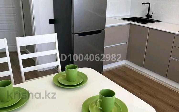 1-бөлмелі пәтер · 52 м² · 5/9 қабат, Алтын орда ш/а., бағасы: 2 500 ₸ в Актобе, мкр. Алтын орда — фото 2