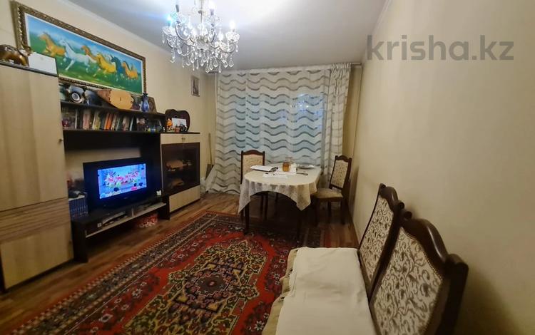 3-комнатная квартира, 60 м², 2/5 этаж, мкр Аксай-3 1 за 39 млн 〒 в Алматы, Ауэзовский р-н — фото 3