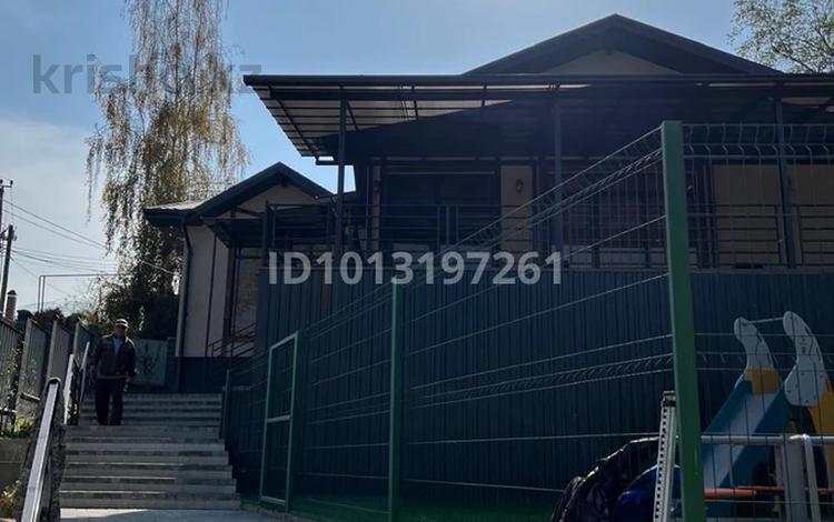 Отдельный дом · 3 комнаты · 165.4 м² · 7 сот., Садовод Востока 1 за 140 млн ₸ в  — фото 2