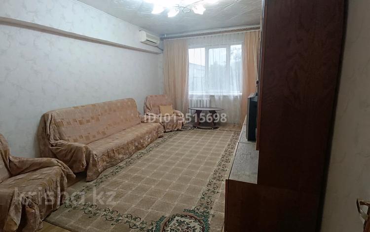 3-комнатная квартира · 67 м² · 4/5 этаж, мкр Жулдыз-1 11 за 260 000 ₸ в Алматы, Турксибский р-н — фото 2