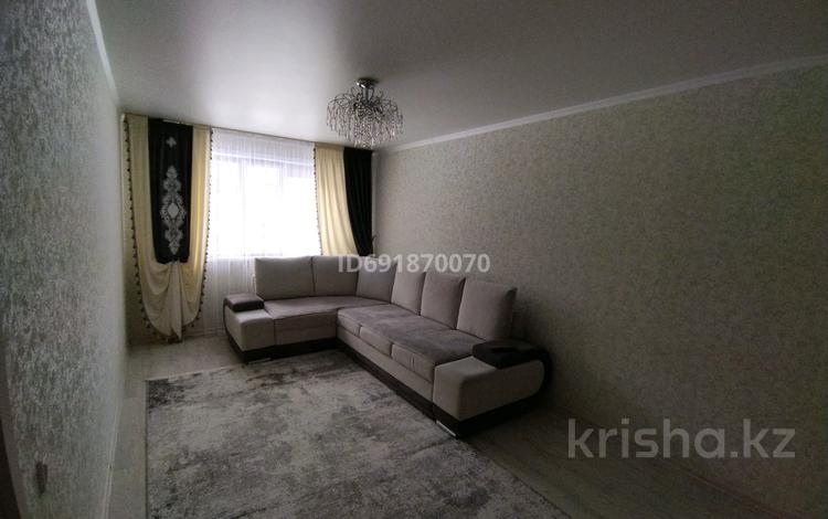 3-бөлмелі пәтер, 61 м², 1/5 қабат, Айманова 23 — на хим городках, бағасы: 19.5 млн 〒 в Павлодаре — фото 2