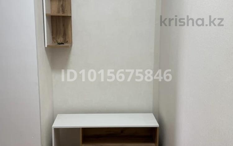 1-комнатная квартира · 42 м², Улы Дала 67 — Аль Фараби за 200 000 ₸ в Астане, Есильский р-н — фото 2