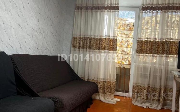 2-комнатная квартира · 47.8 м² · 2/2 этаж, Абылайхана 290 — Между улицами Байсеитовой и Кивилева в районе Новостройки за 10 млн ₸ в Талдыкоргане — фото 2