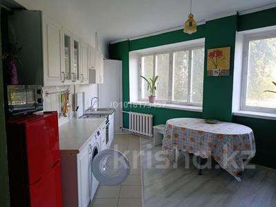 2-бөлмелі пәтер · 56.9 м² · 2/5 қабат, Сайран ш/а., ул. Утеген батыра 73 — ул. Кабдола, бағасы: 300 000 ₸ в Алматы, Ауэзовский р-н