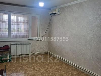 2-бөлмелі пәтер · 60 м² · 4/5 қабат, 17-й микрорайон, 17-й микрорайон — Кафе София, бағасы: 21 млн ₸ в Шымкенте, Аль-Фарабийский р-н