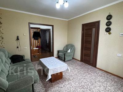 4-бөлмелі пәтер · 83 м² · 4/5 қабат, Камзина 14, бағасы: 17 млн ₸ в Аксу