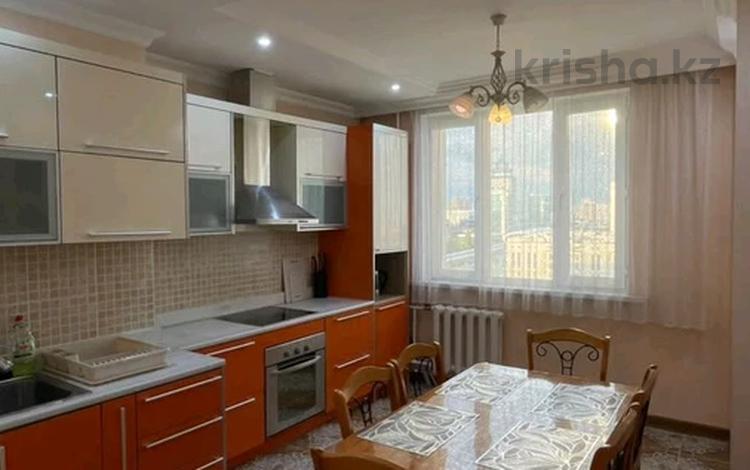 4-комнатная квартира · 100 м² · 12/14 этаж, Сыганак 54 за 29 000 ₸ в Астане, Есильский р-н — фото 2
