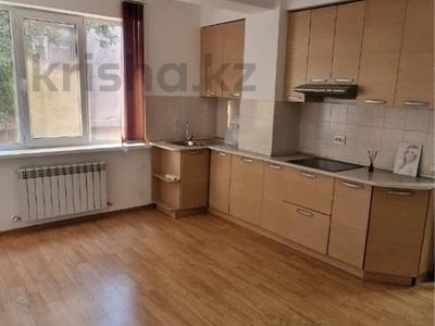 2-комнатная квартира, 46 м², 2/5 этаж помесячно, Кабанбай батыра 199А — Ауэзова за 250 000 〒 в Алматы, Алмалинский р-н