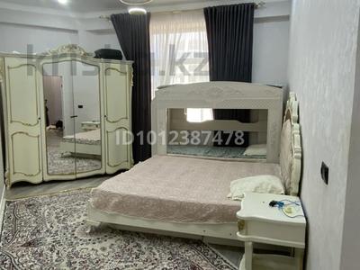 3-комнатная квартира · 110 м² · 9/13 этаж, 16-й мкр 84 за 42 млн ₸ в Актау