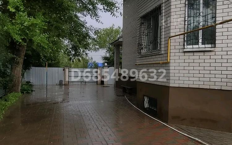 Отдельный дом · 5 комнат · 350 м² · 11 сот., Квартал Энергетиков 24 за 55.5 млн ₸ в Каргалинском (Жилянке) — фото 16