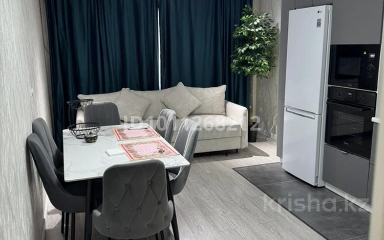 1-бөлмелі пәтер · 50 м² · 3/5 қабат, 20-й микрорайон — Новая Саина-Монке би, бағасы: 250 000 ₸ в Алматы, Алатауский р-н — фото 2
