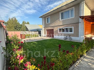 Жеке үй · 7 бөлме · 200 м² · 12 сот., Сланова 69, бағасы: 50 млн 〒 в Талдыкоргане