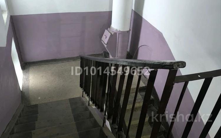 3-бөлмелі пәтер · 65.6 м² · 6/6 қабат, Абая 49/1 — Спорткомплекс жасыбай, бағасы: 22 млн ₸ в Экибастузе — фото 2