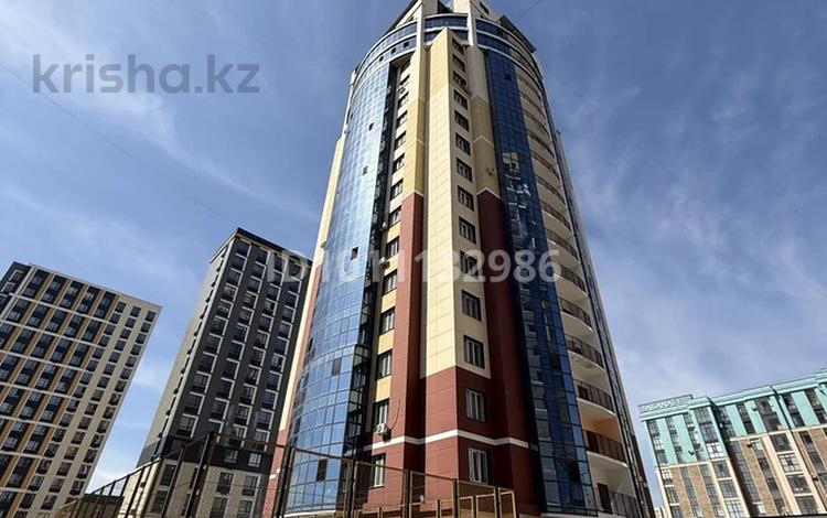 3-комнатная квартира · 119.6 м² · 18/19 этаж, мкр Юго-Восток, Дюсембекова 83/1 за 36.9 млн ₸ в Караганде, Казыбек би р-н — фото 2