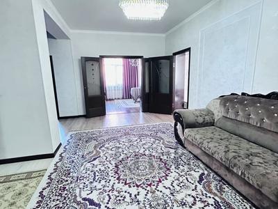 Отдельный дом • 5 комнат • 309 м² • 10 сот., Жастар 14 за 65 млн 〒 в Талдыкоргане