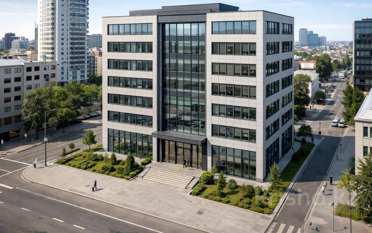 Офисы, медцентры и аптеки, образование · 2800 м² за 2.8 млрд ₸ в Алматы, Алмалинский р-н — фото 2
